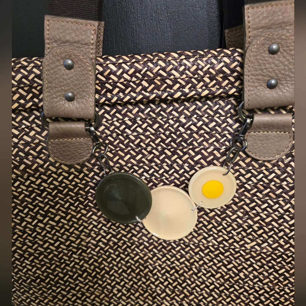 Marni Brown And Black Woven Straw Bag In Excellect Condition - Picture 2 of 5